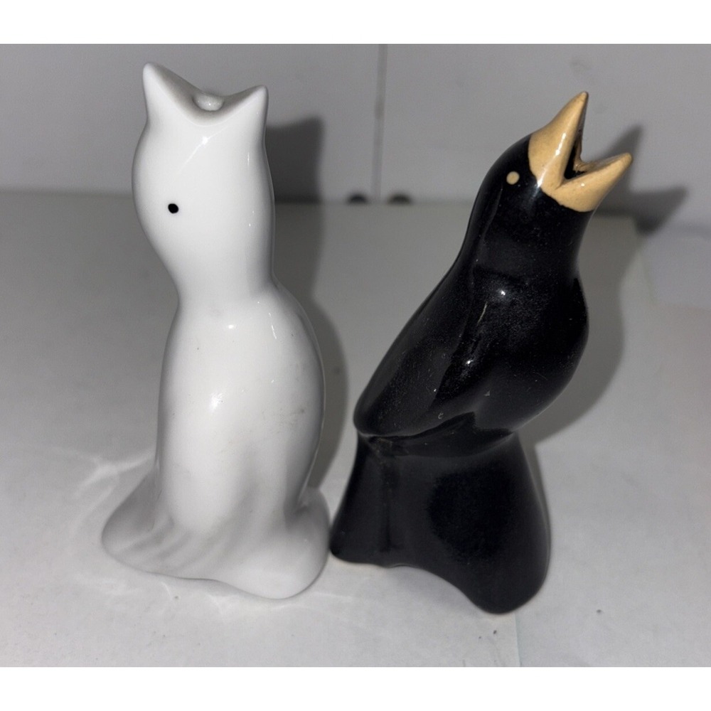 Vintage Ceramic Pie Bird Funnel Vent Black White Birds Lot Of 2‎